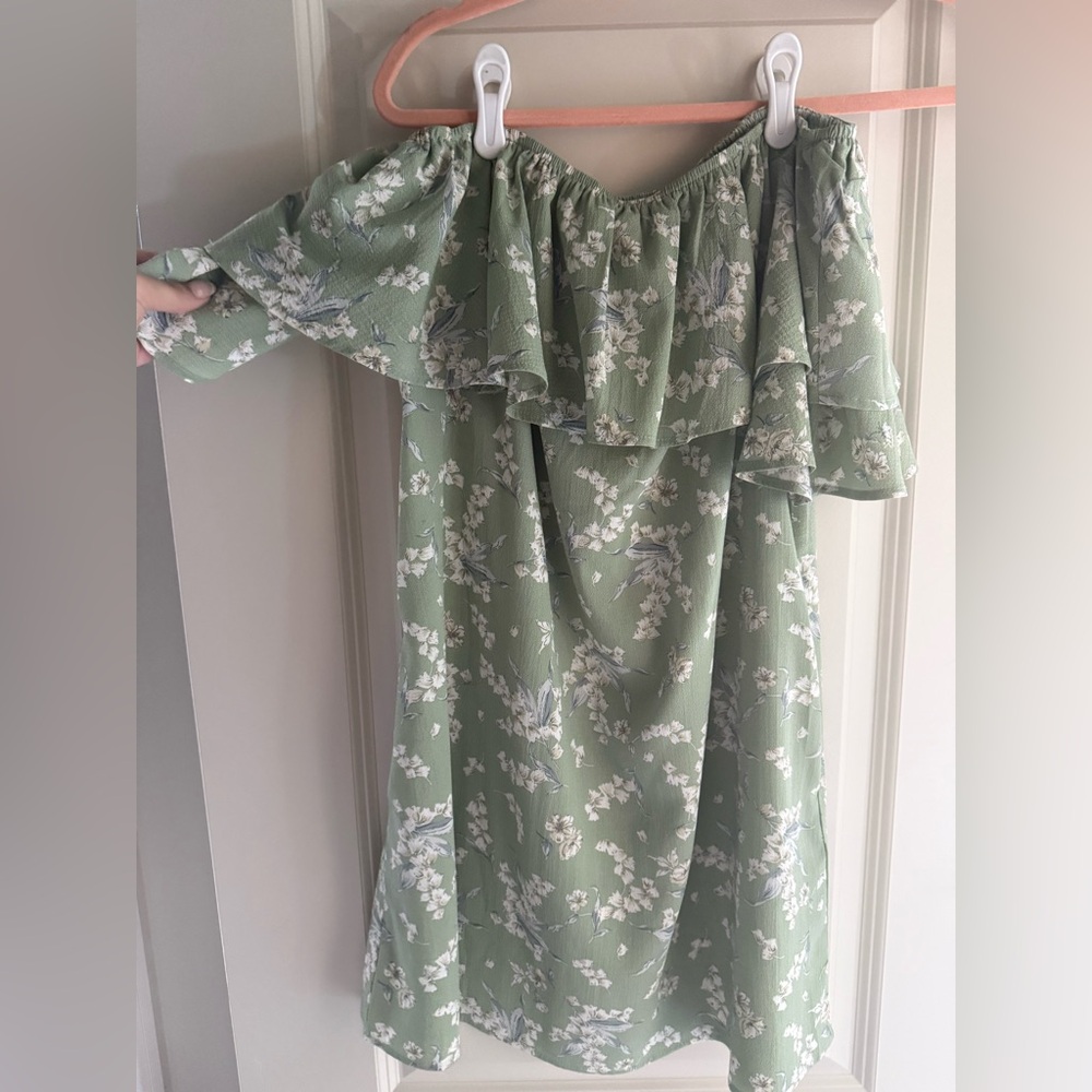Off the shoulder green printed short dress
